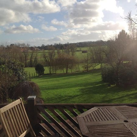 Bed and Breakfast Redroofs Tenbury Wells Esterno foto